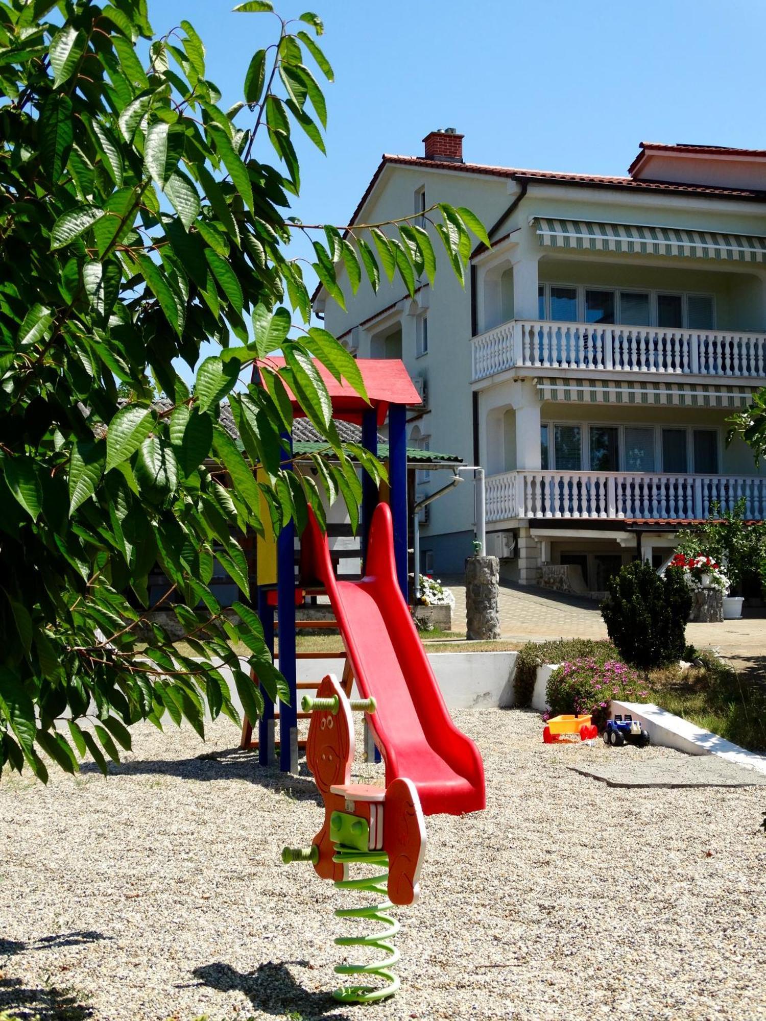 Apartments Gorancica Malinska Exterior photo